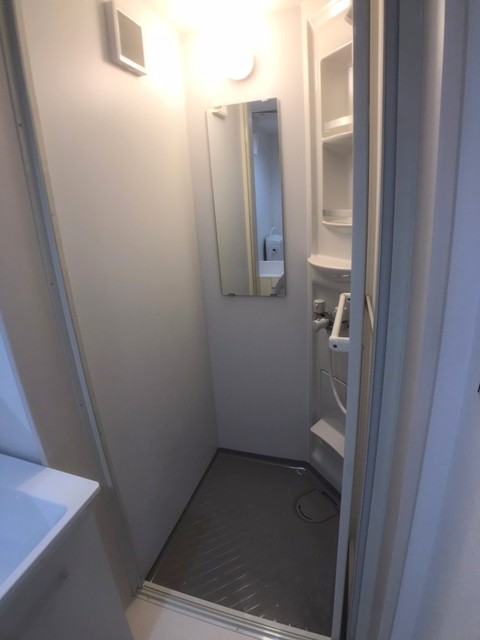 バス・シャワールーム　シャワールーム