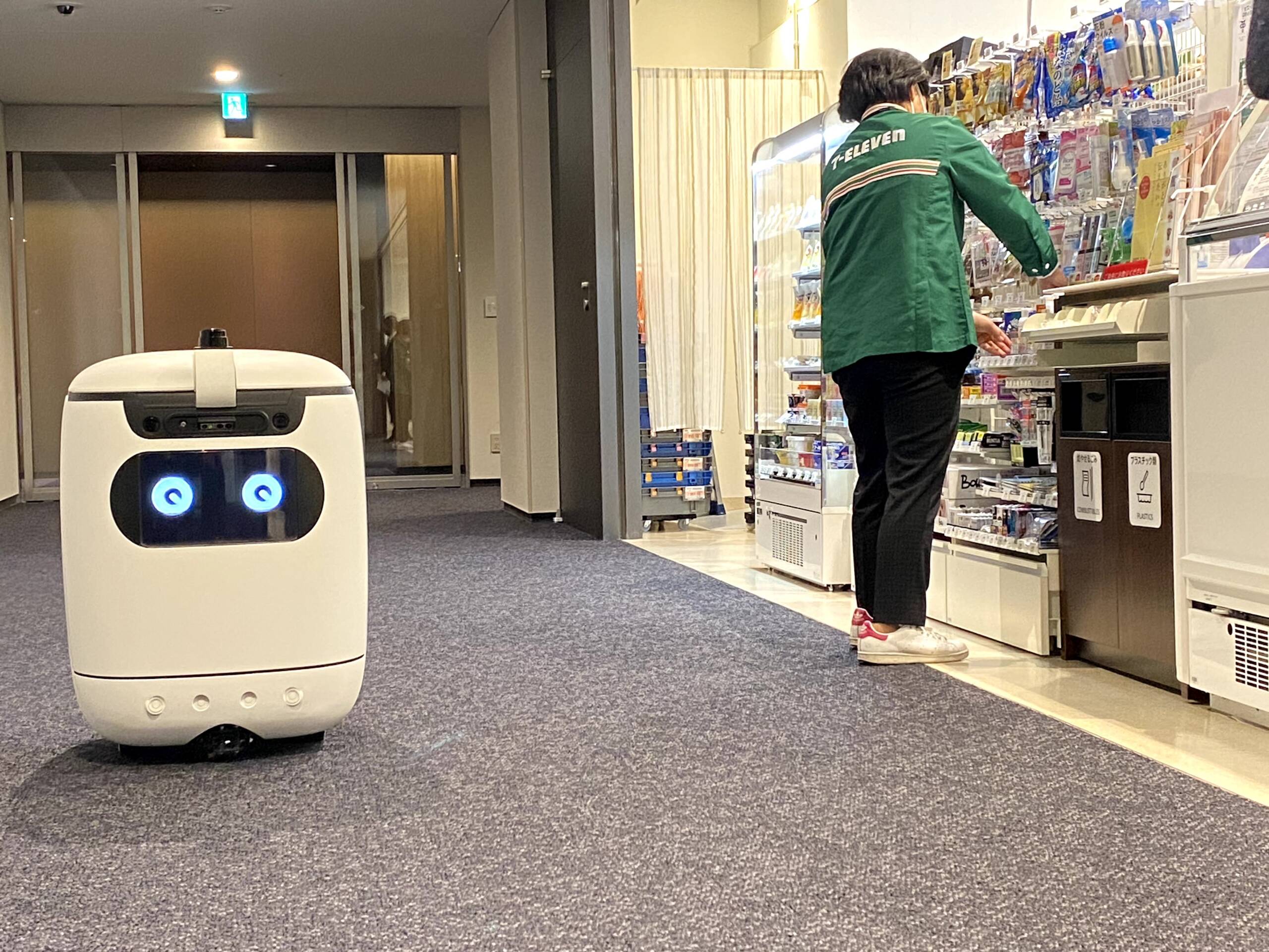 コンビニ　セブンイレブン東京ポートシティ竹芝店（コンビニ）まで280m