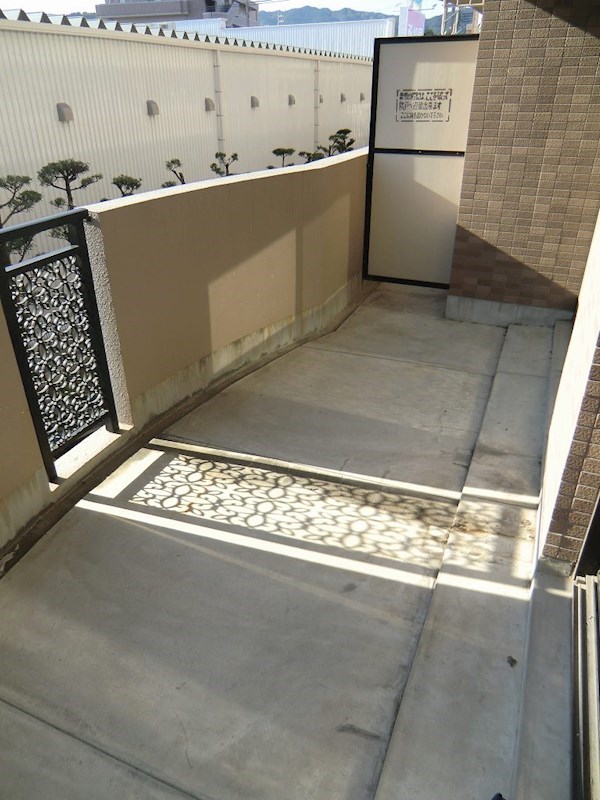 バルコニー　バルコニー　※別号室参考写真