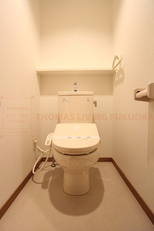 トイレ　トイレ　※別号室参考写真