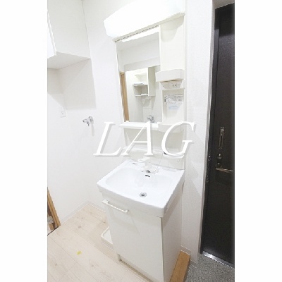 洗面設備　洗面台です。