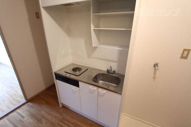 キッチン　１口電気コンロ