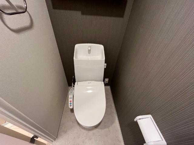 トイレ　シャワー付トイレ