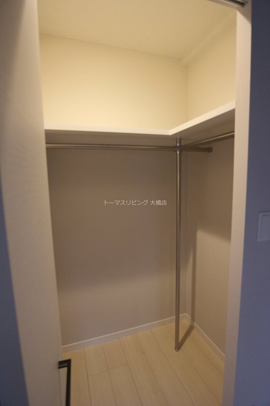 収納　ウォークインクローゼット　※別号室参考写真
