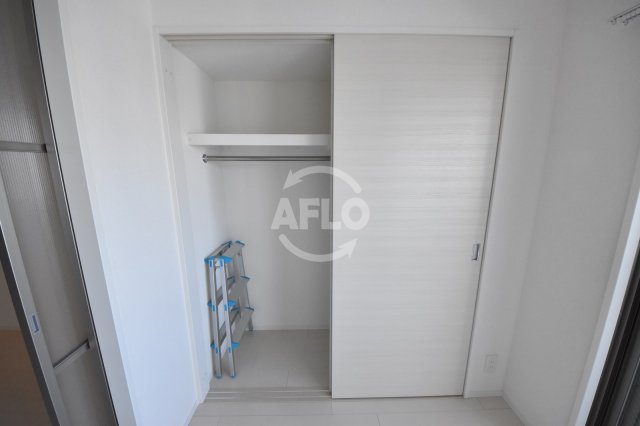 収納　APRILE南森町（旧名：アスール南森町）　クローゼット