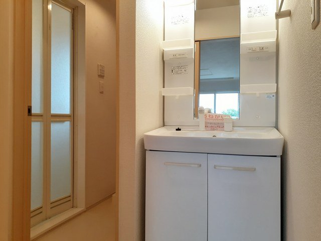 洗面設備　忙しい朝には欠かせない洗面所です