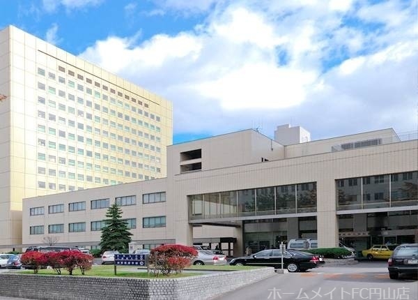 病院　札幌医大病院（病院）まで741m