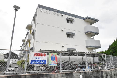 建物外観　明るい南向きマンションです