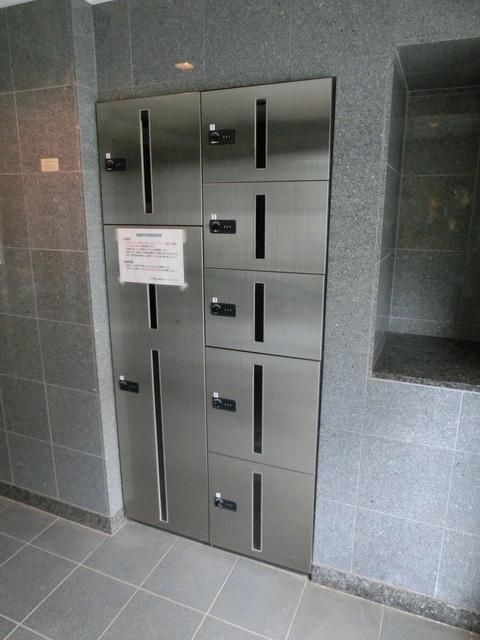 その他共有部分　不在時も安心の宅配ボックス付き