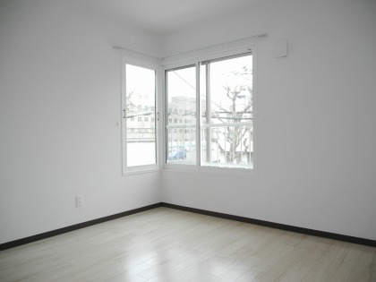 眺望　ベッドを置いても余裕があります♪