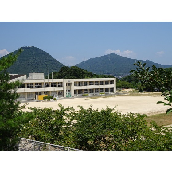 小学校　下関市立一の宮小学校（小学校）まで1454m