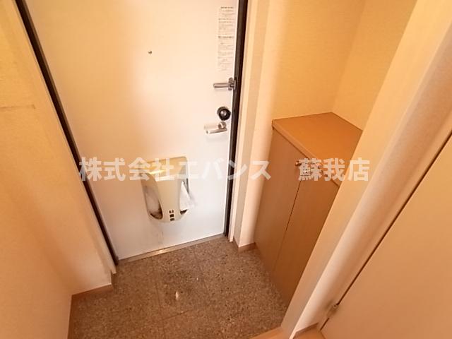 玄関　落ち着いた玄関です