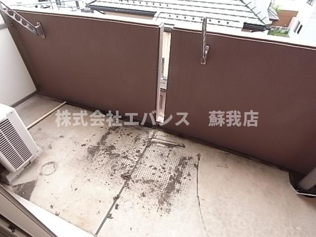 バルコニー　陽当たり良好なバルコニーです