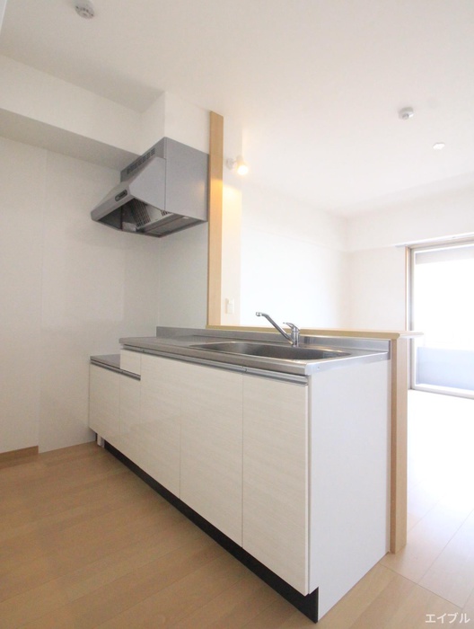 キッチン　反転タイプの別のお部屋になります