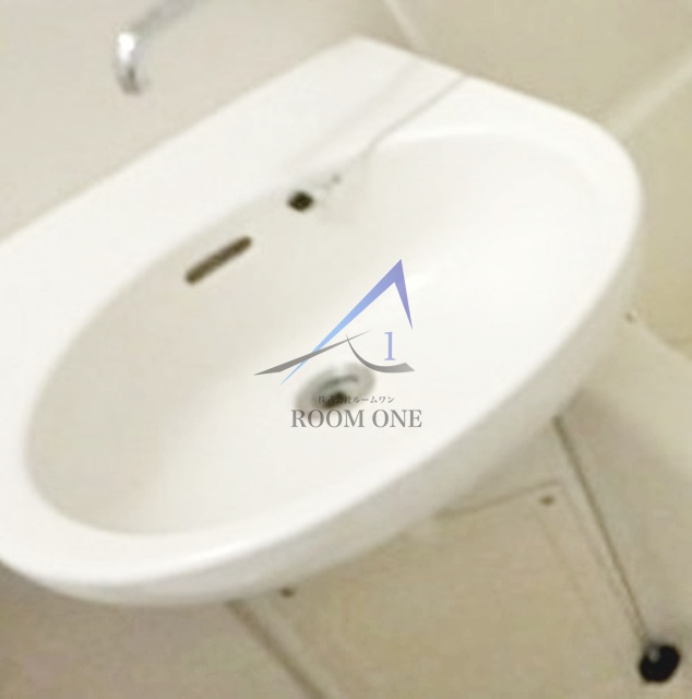 洗面設備　洗面台です。