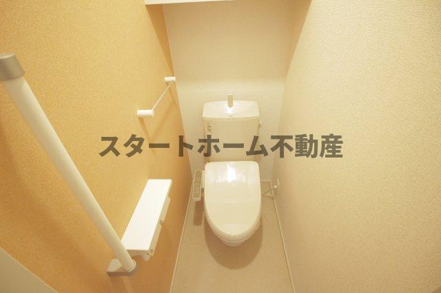 トイレ　コンパクトで使いやすいトイレです