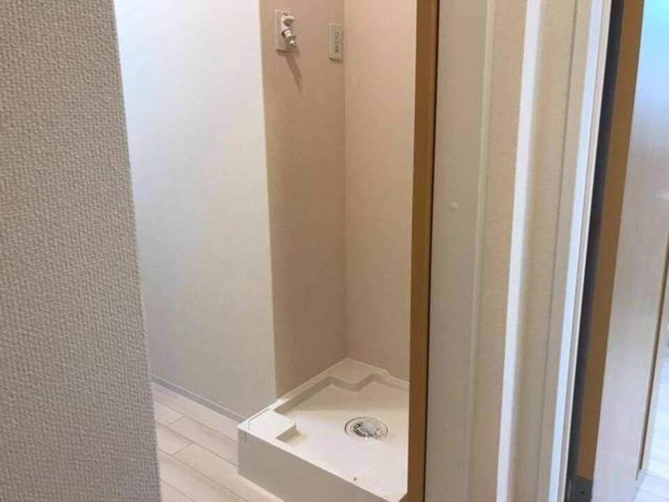 洗面設備　洗濯機置場