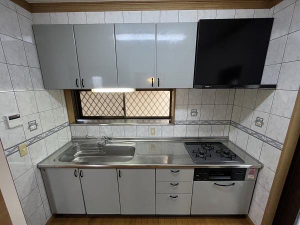 キッチン　システムキッチンです