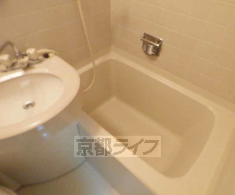 バス・シャワールーム　バスです。