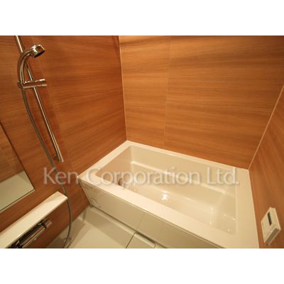 バス・シャワールーム　同タイプ16階のお部屋を撮影。仕様が異なることがあります。