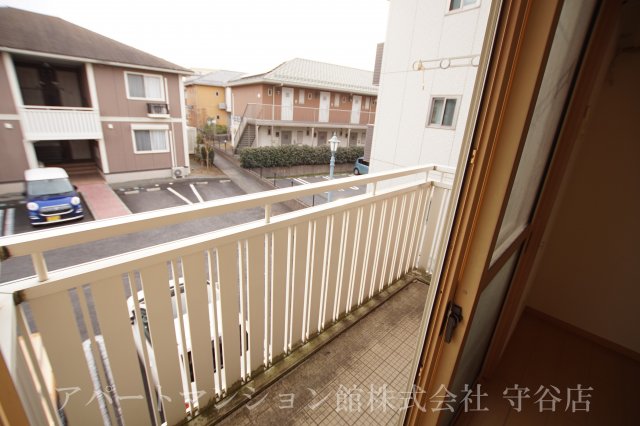 バルコニー　館銘板