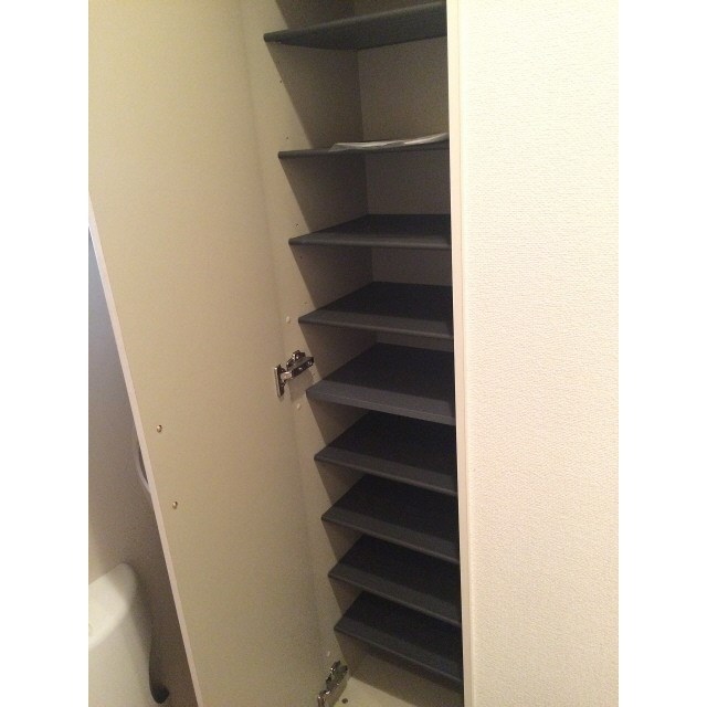 玄関　シューズボックス完備の綺麗な玄関です。。