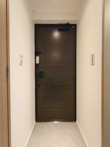 玄関　同じ間取り（別部屋）