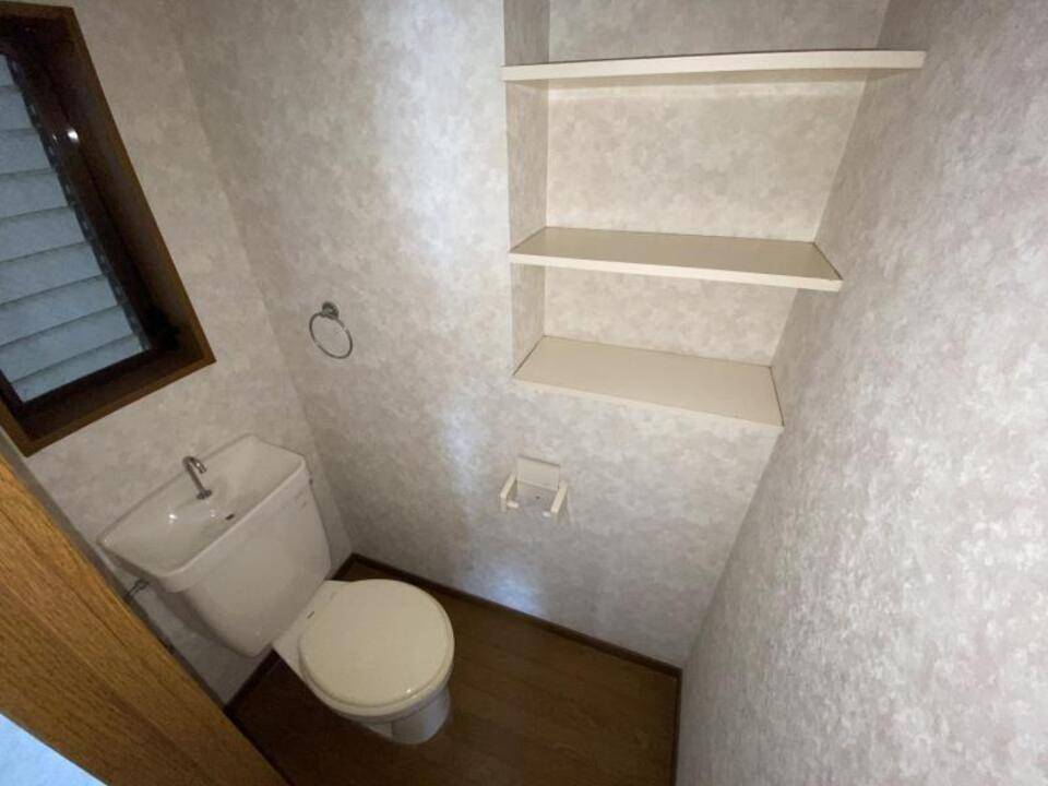 トイレ　トイレ