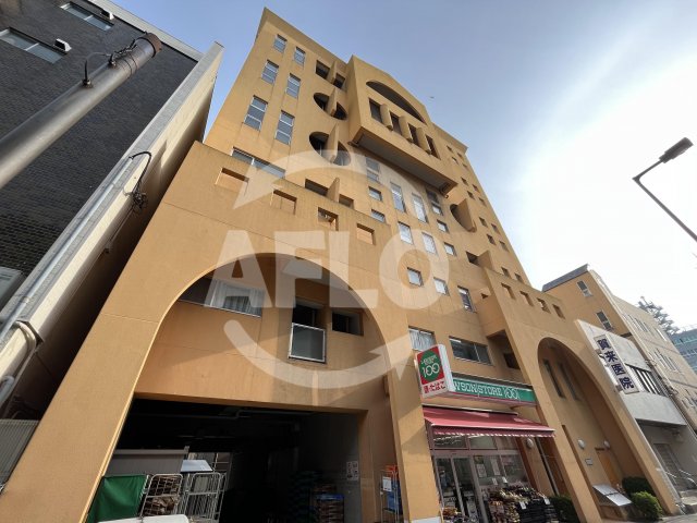 建物外観　ハーバーハウス大阪　外観