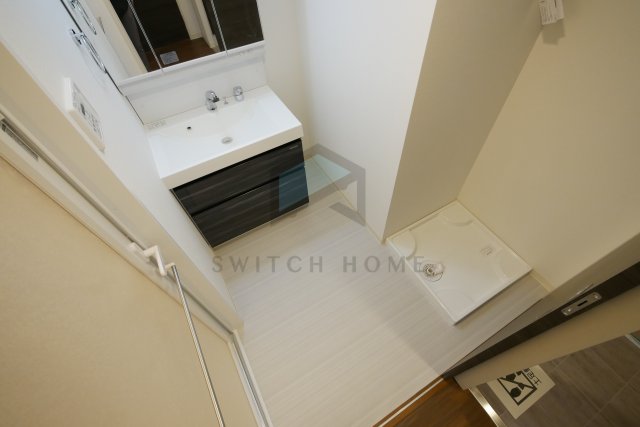 洗面設備　広い洗面スペース