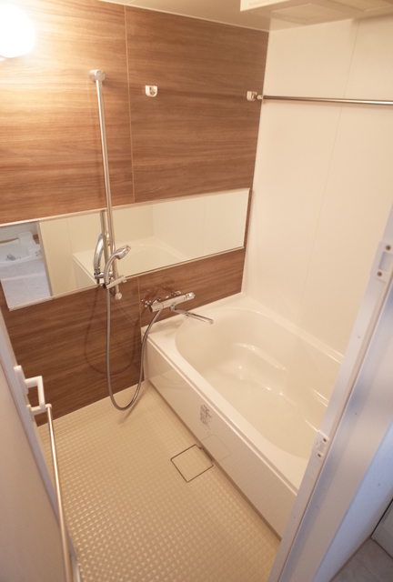 バス・シャワールーム