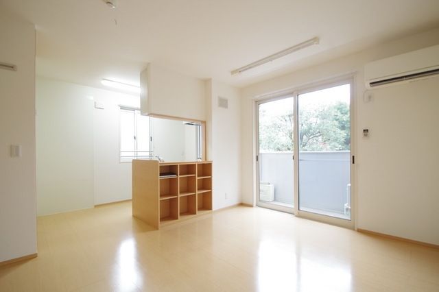 居室・リビング　★お部屋探しはタウンハウジング稲田堤店まで★