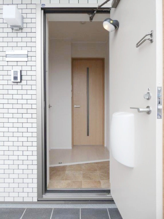 玄関　図面と現状に相違がある場合には現状を優先