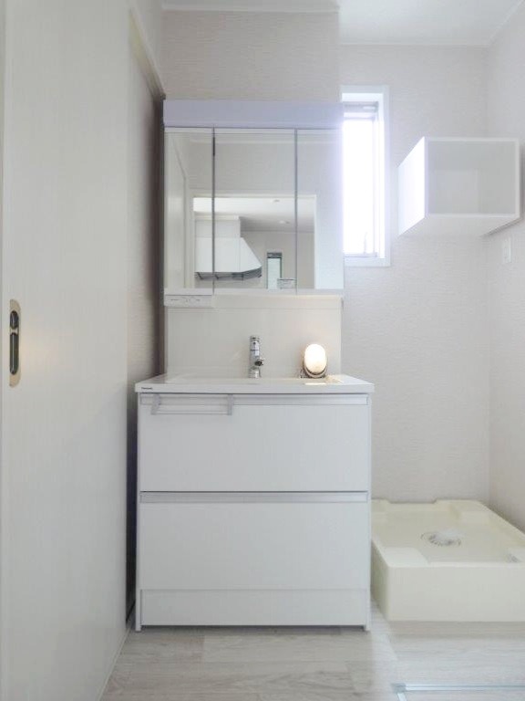 洗面設備　図面と現状に相違がある場合には現状を優先