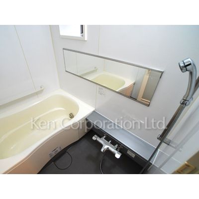 バス・シャワールーム　同タイプ7階のお部屋を撮影。仕様が異なることがあります。