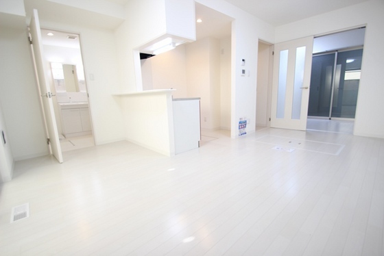 居室・リビング　※別部屋の写真です