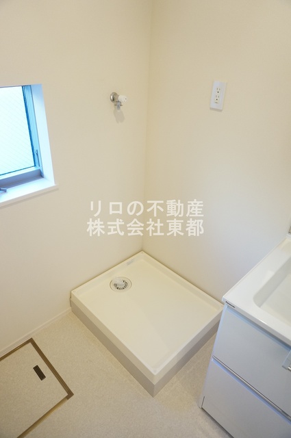 その他　洗濯機置場には防水パンを設置！水漏れも安心です◎