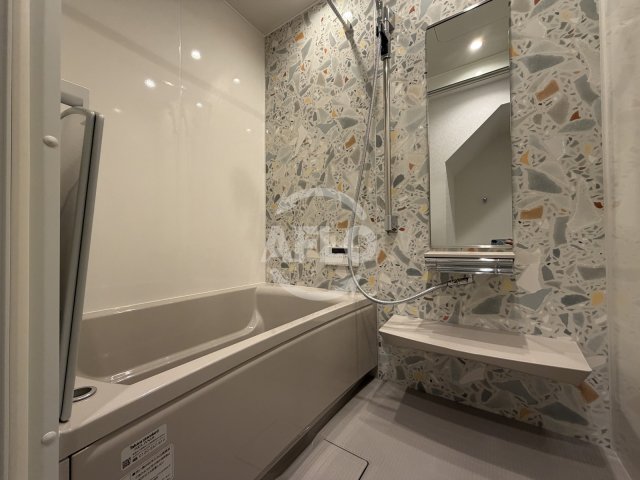 バス・シャワールーム　南市岡テラスハウス　　浴室