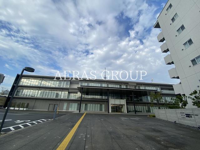 大学・短大　iU 情報経営イノベーション専門職大学（大学・短大）まで842m