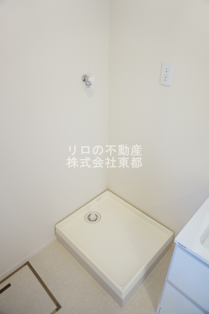 その他　洗濯機置場には防水パンを設置！水漏れも安心です◎