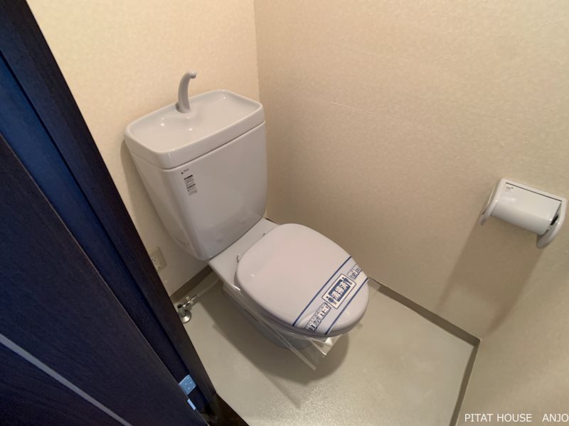 トイレ　参考写真３０５