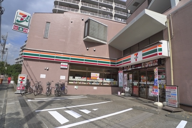 コンビニ　セブンイレブン大田区西六郷4丁目店（コンビニ）まで419m