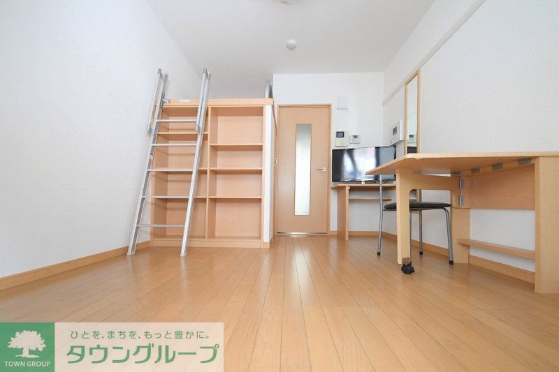 居室・リビング　1階はフローリング仕様