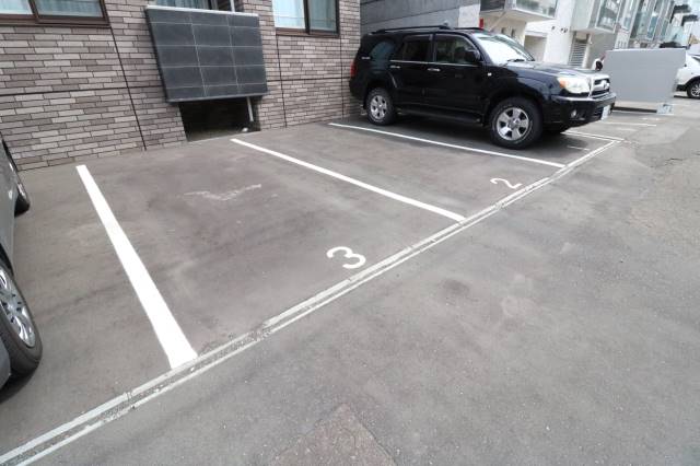 駐車場　駐車場スペース♪