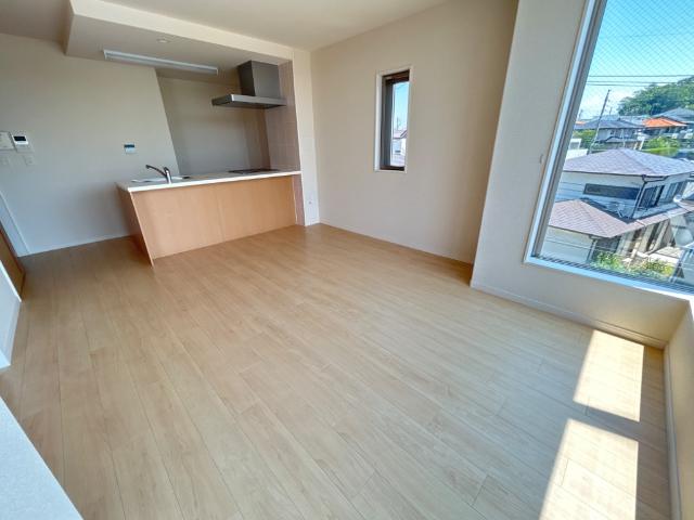 居室・リビング　リビング