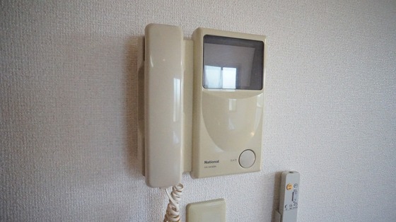 セキュリティ　カメラ付きインターホン