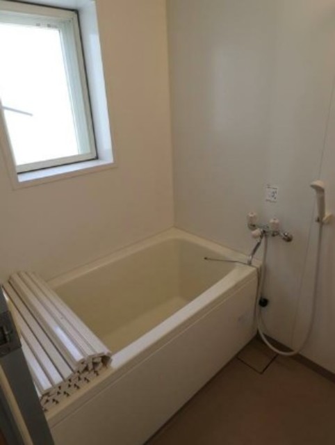 バス・シャワールーム　バスルーム