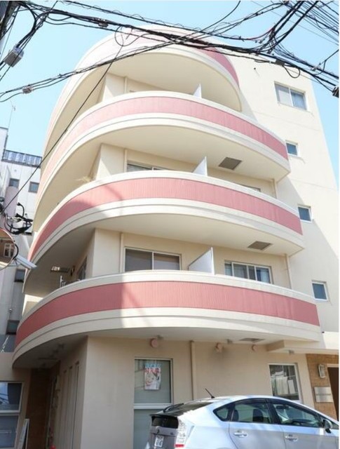 建物外観　おしゃれな外観