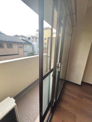 バルコニー　※別号室参考写真です