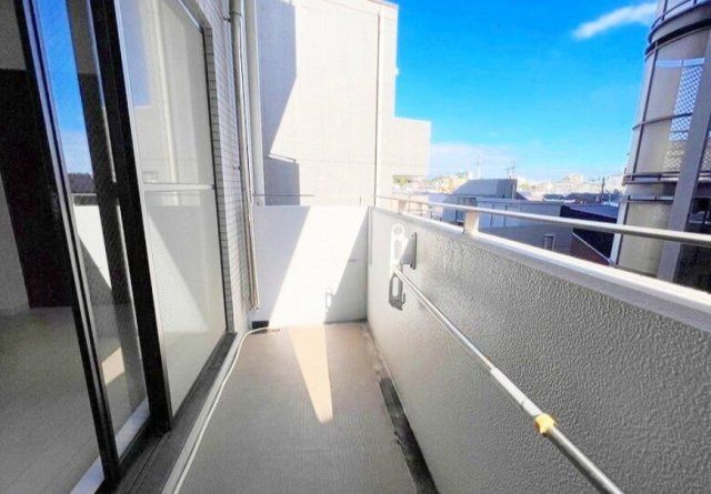 バルコニー　☆日当り良好なバルコニー☆